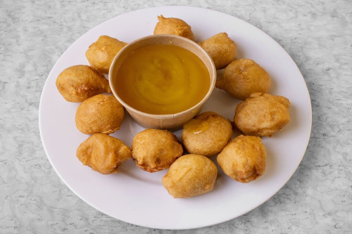 Bouchées de poulet aux ananas / Pineapple Chicken Balls