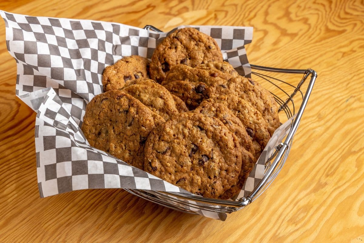 Oatmeal Chocolate Chip with Walnuts