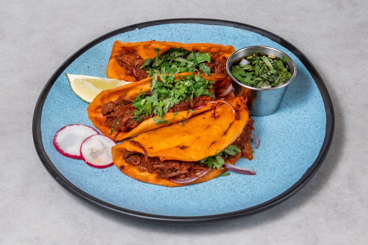 Tacos De Barbacoa (3 mcx/pcs)