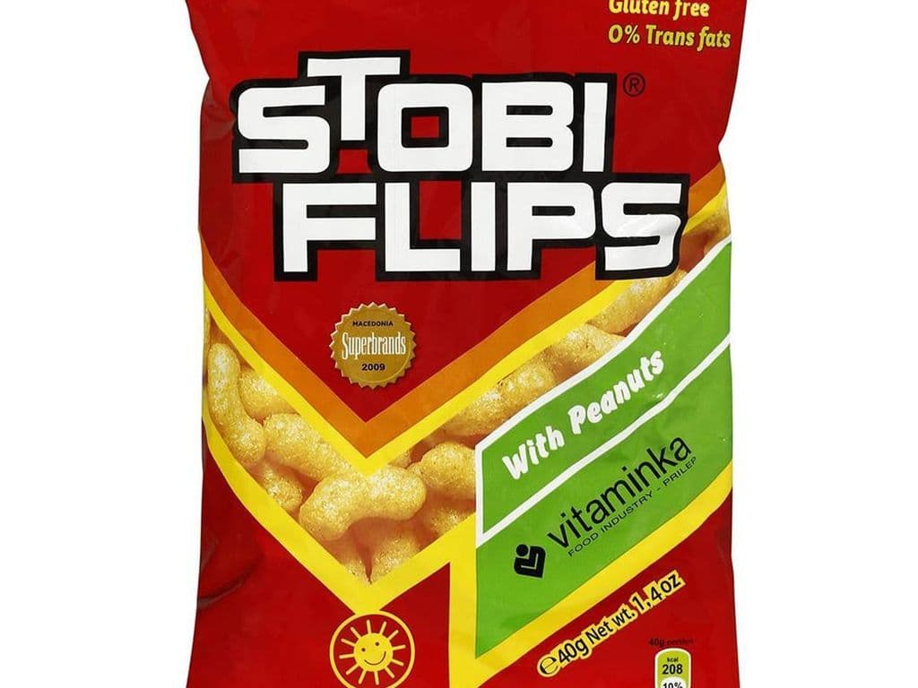 Vitaminka Stobi Flips Sweet and Salty Peanut Corn Puffs 40g Macedonia