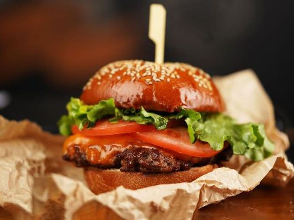 Cheeseburger (Regular) BOGO