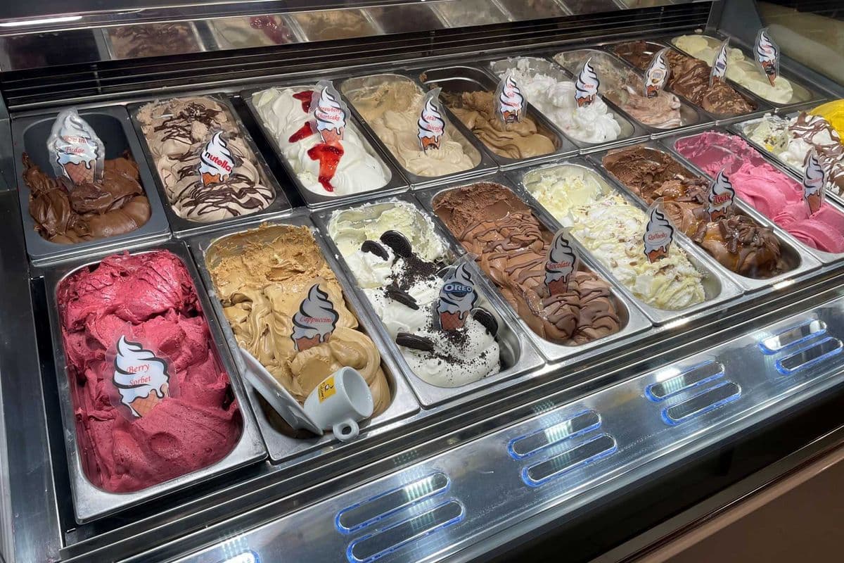 Gelato two scoops in a cup