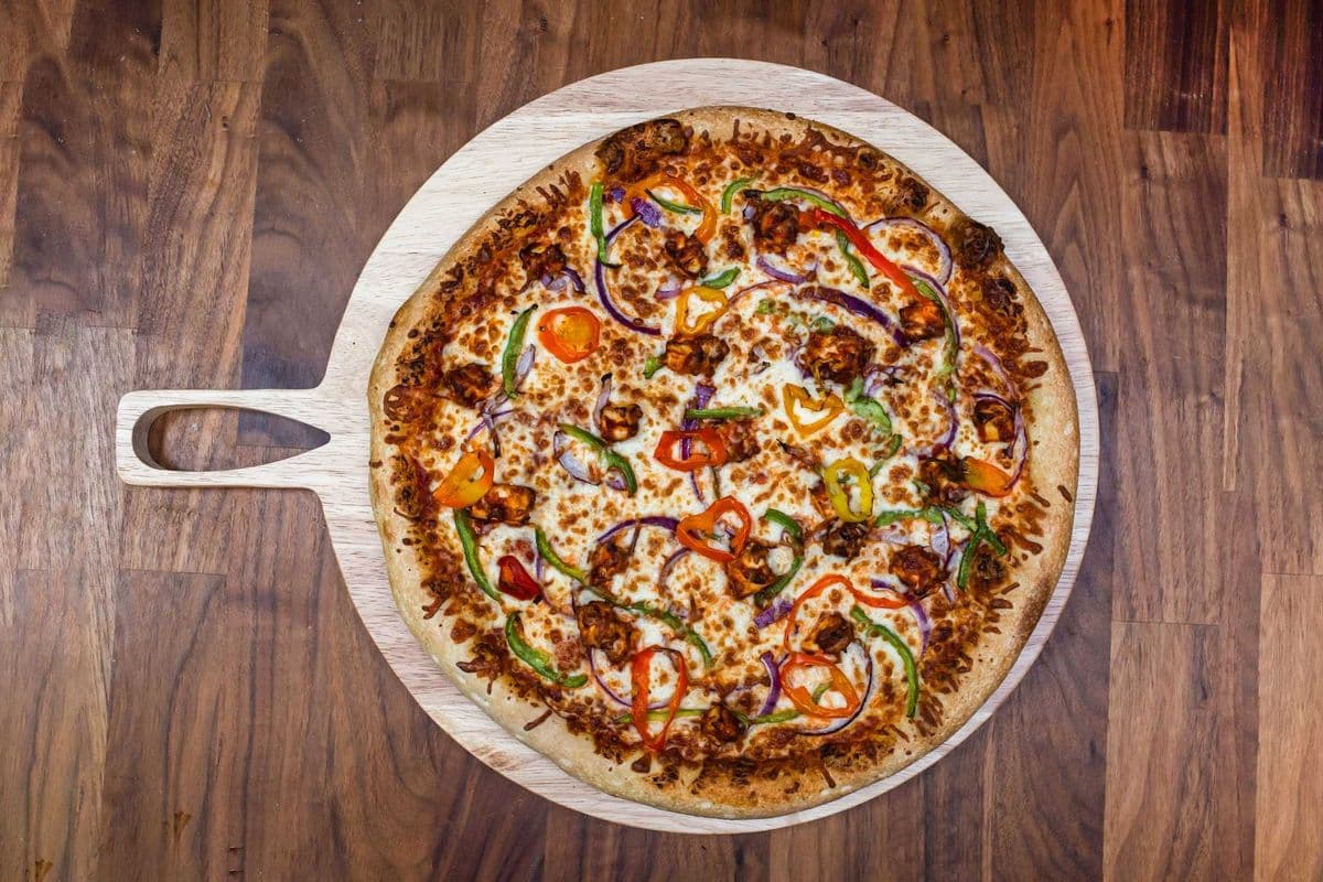 Chef Special Paneer Pizza (14" Large)