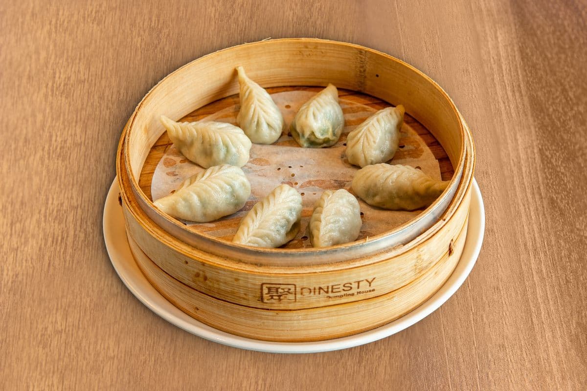 Steamed Vegetable and Egg Dumplings (8 pcs) 花素蒸餃