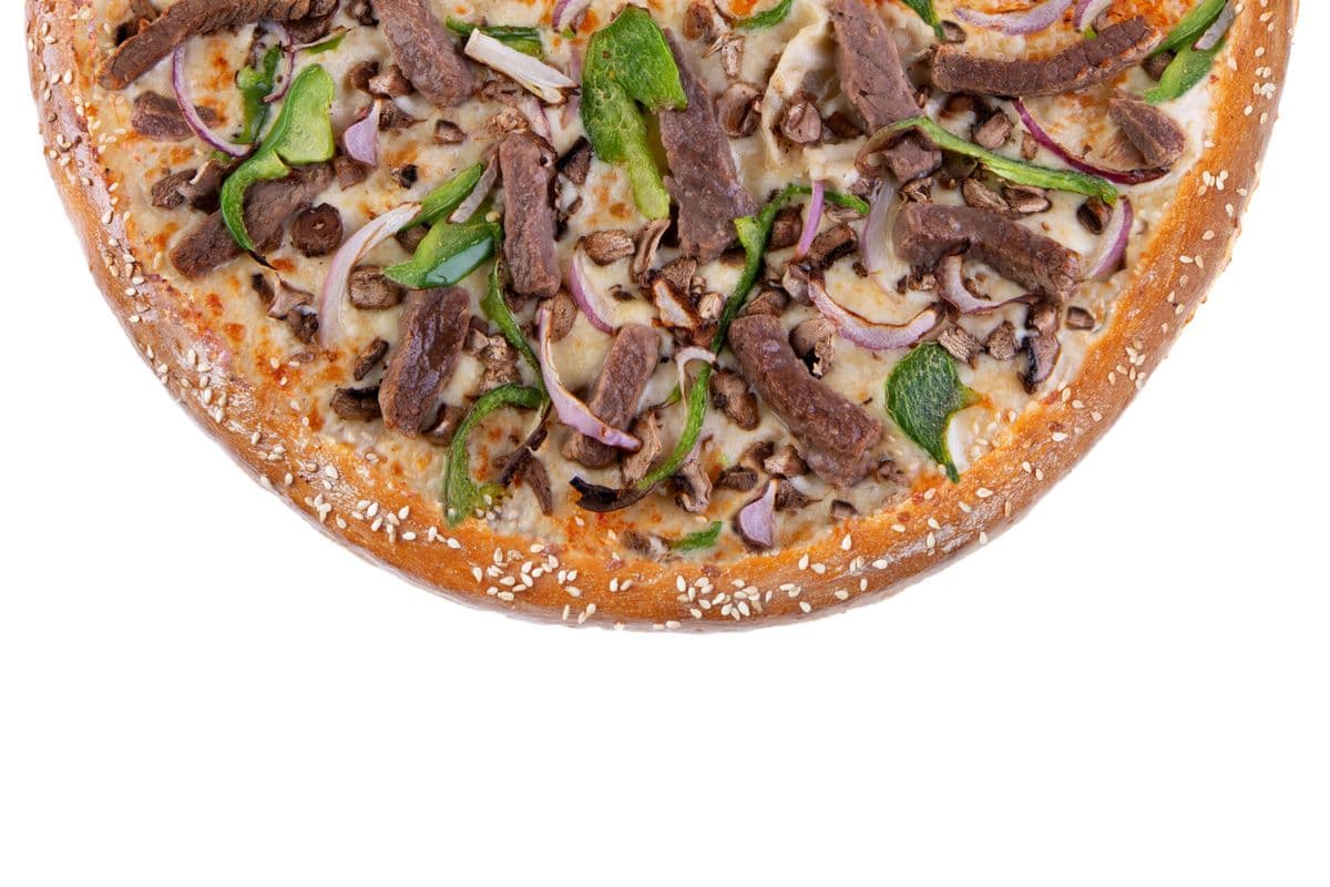 Medium Alfredo Steak Pizza