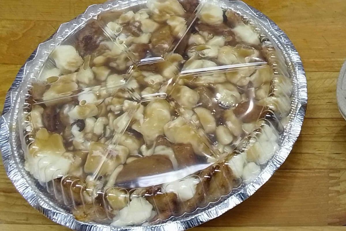 poutine traditionnelle grande