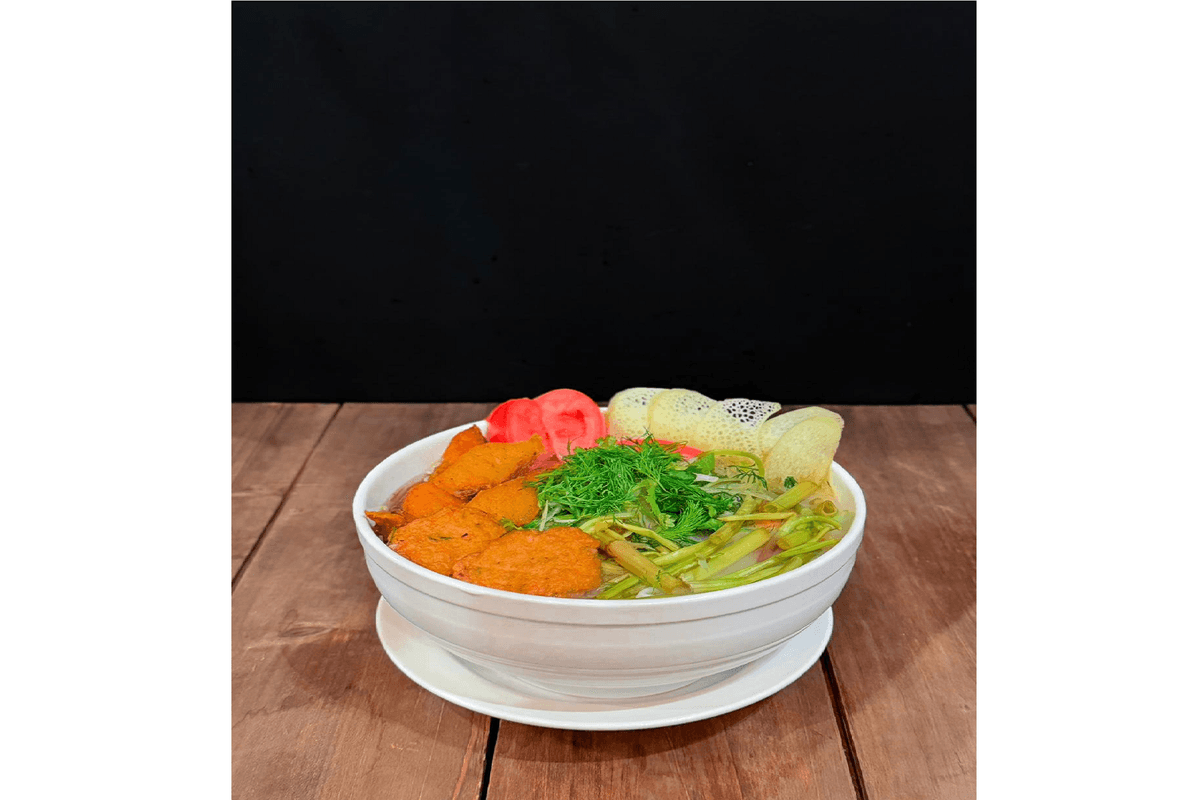 Deluxe Fish Noodle Soup - Bun Ca Hai Phong