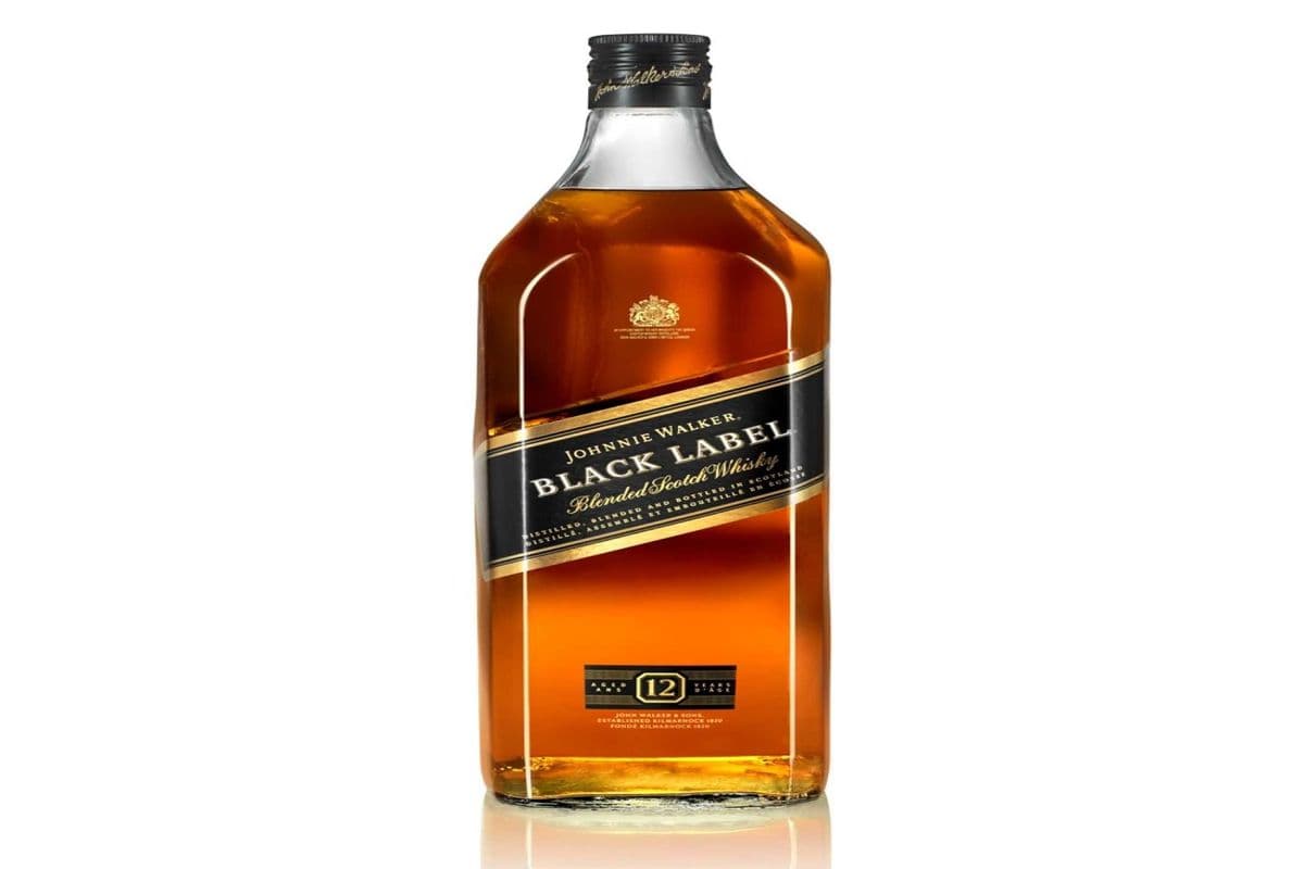 JOHNNIE WALKER BLACK LABEL 12 YEARS BLENDED SCOTCH WHISKEY 1.75L (1 x 1.75L )