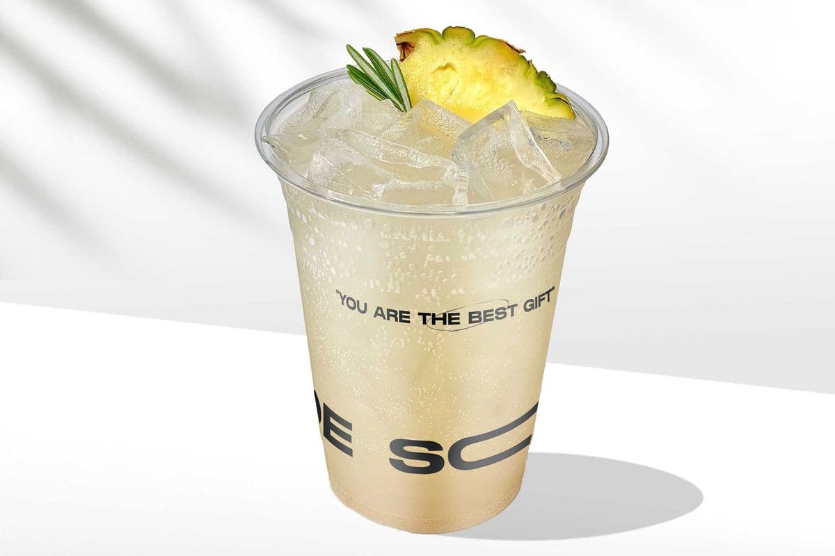 Sparkling Pina Colada