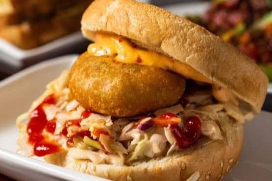 Aloo Tikki Salad Burger