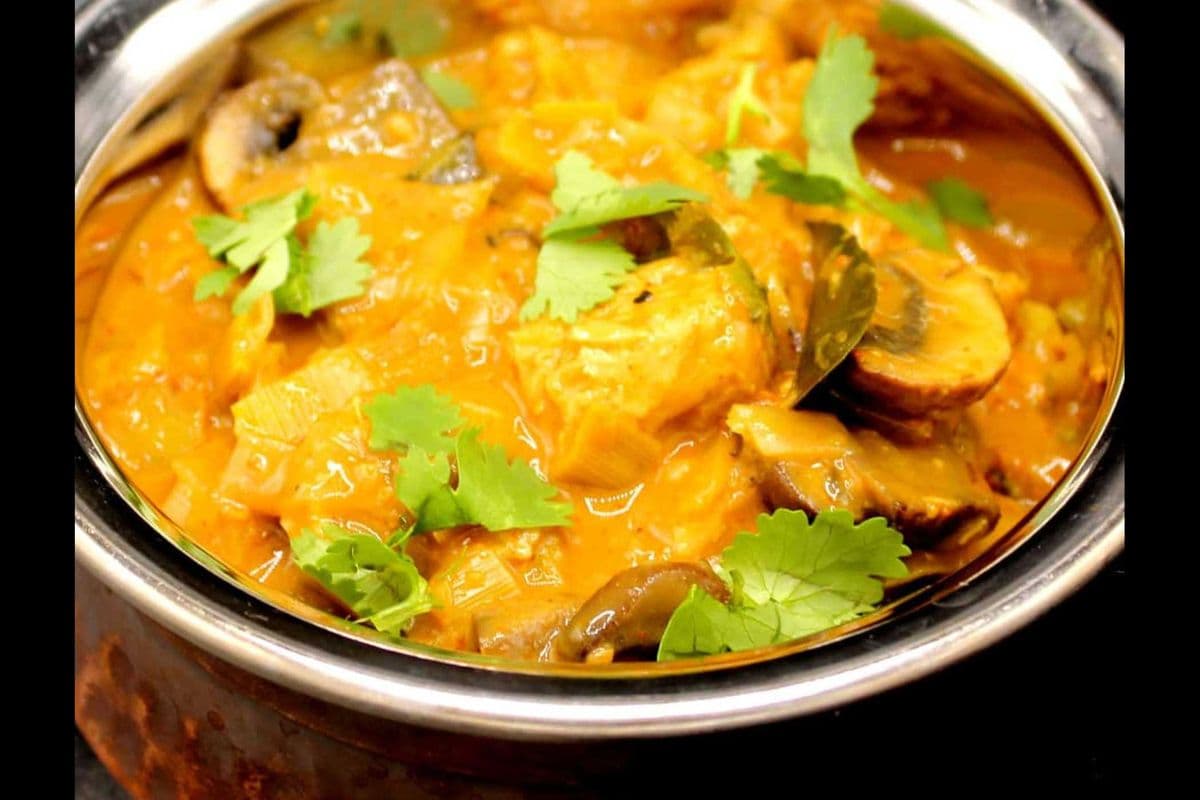 Vegan Coconut Chicken Curry