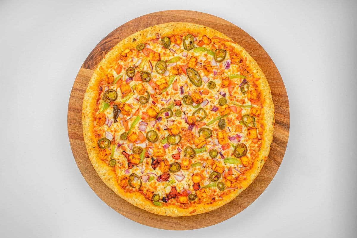 12. Tangy Chicken or Tangy Pickled Paneer Pizza -14" Large