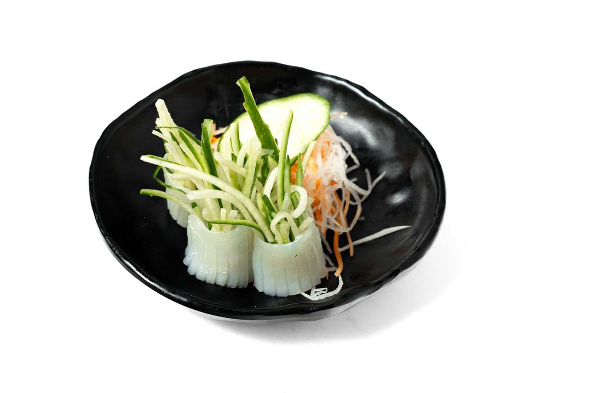 Squid Sushi (2 pcs)