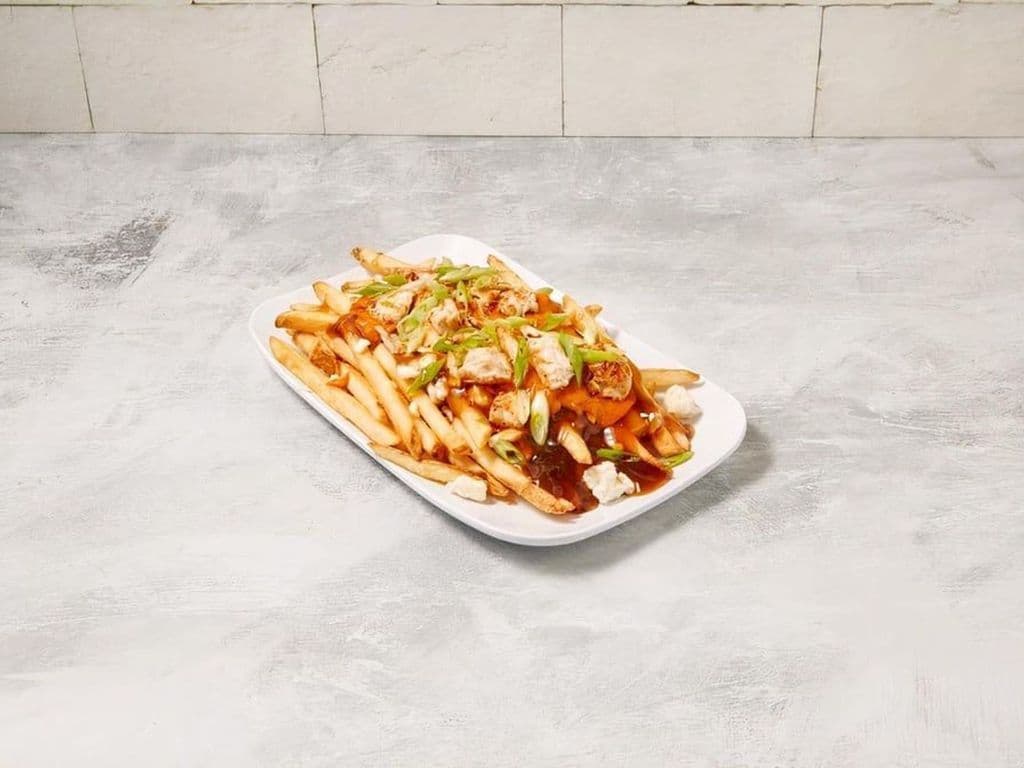 Butter Chicken Poutine