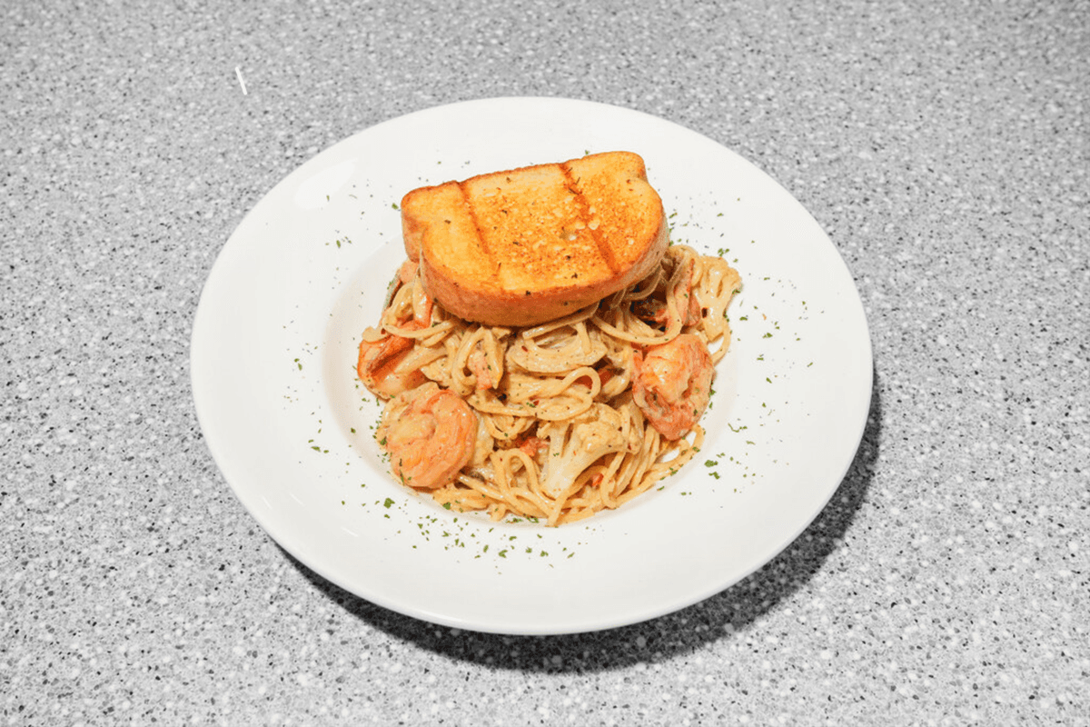 Spicy Shrimp Pasta