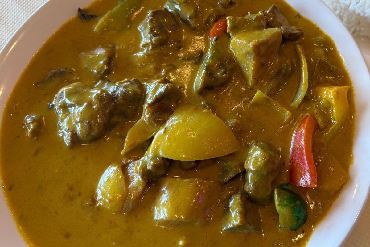 Curry Beef Brisket 港式咖哩牛腩
