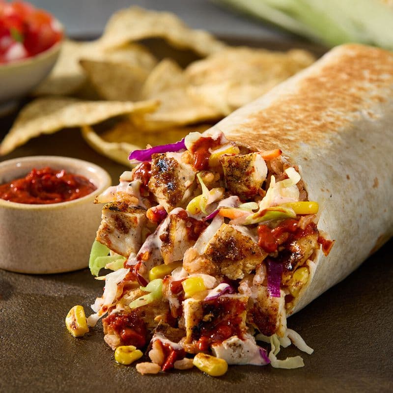 Guajlillo Grilled Chicken Burrito / Poulet grillé Guajillo Burrito