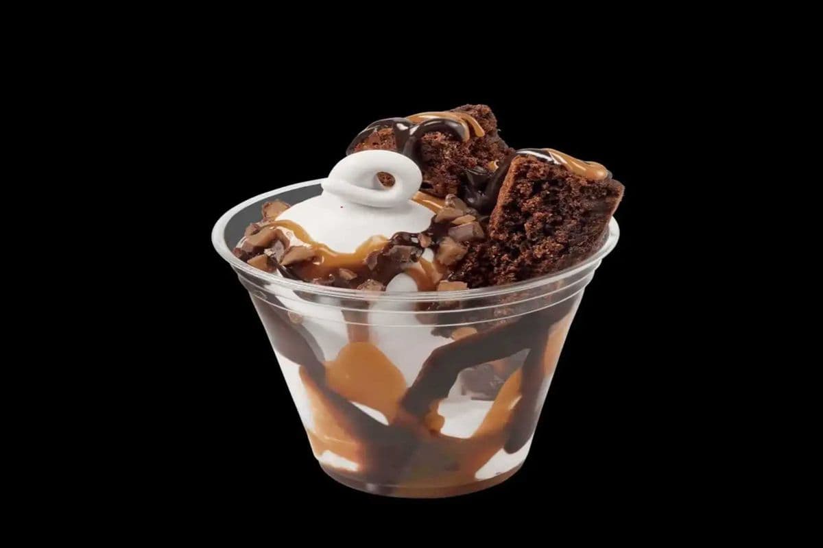 SKOR® Caramel Brownie Cupfection