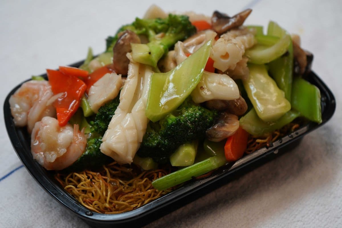60. Seafood Chow Mein