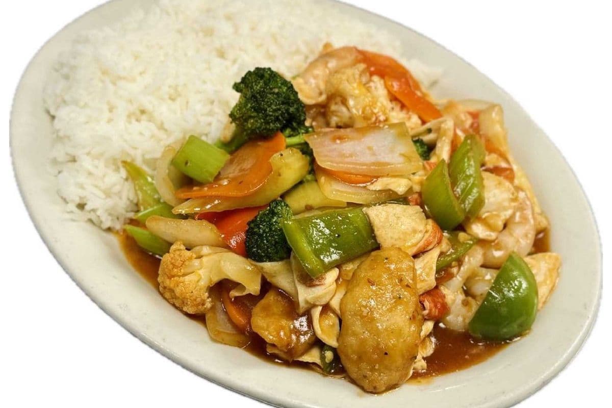 40. Seafood and Veg Stir-Fry - Rice