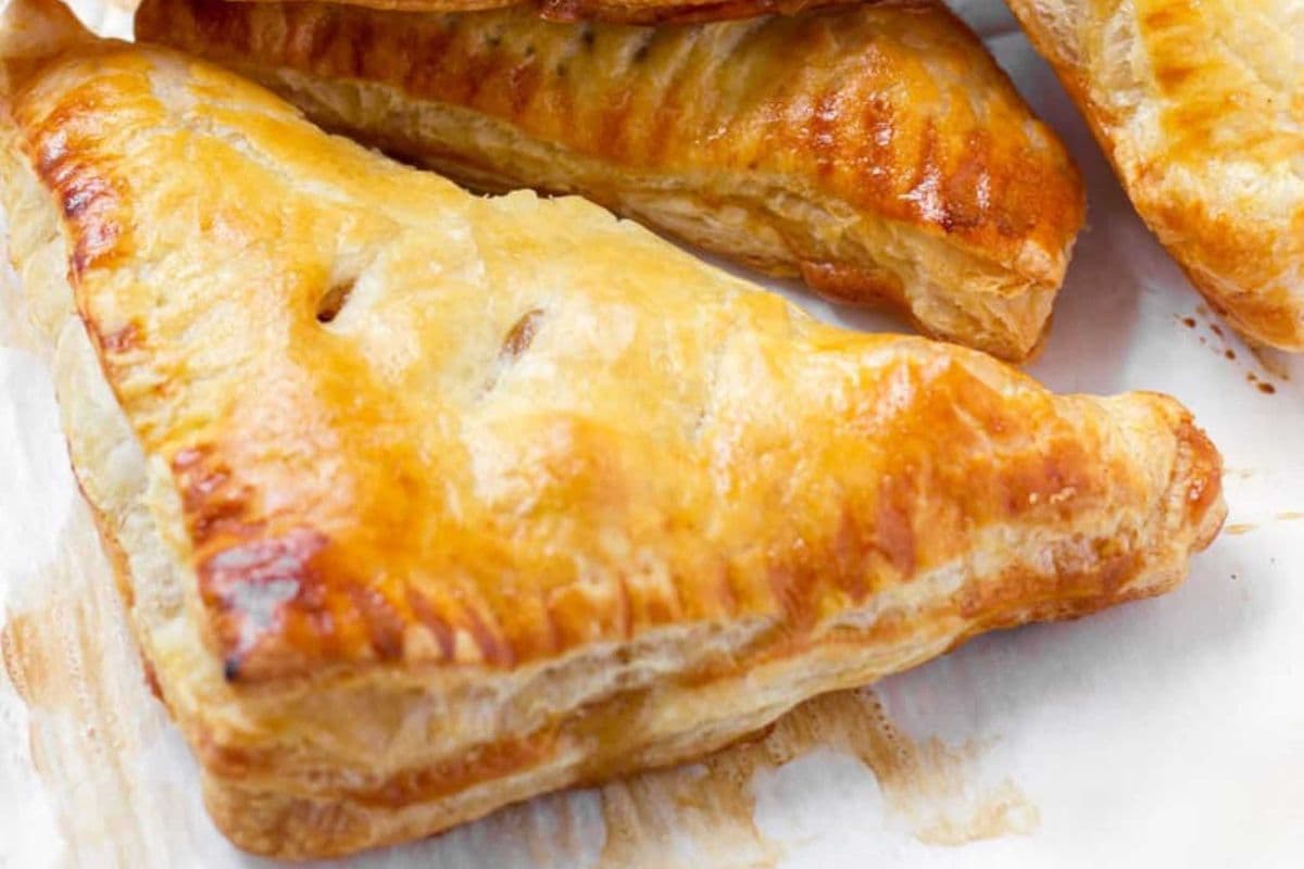 Aloo Puff(Paty) - 2PC