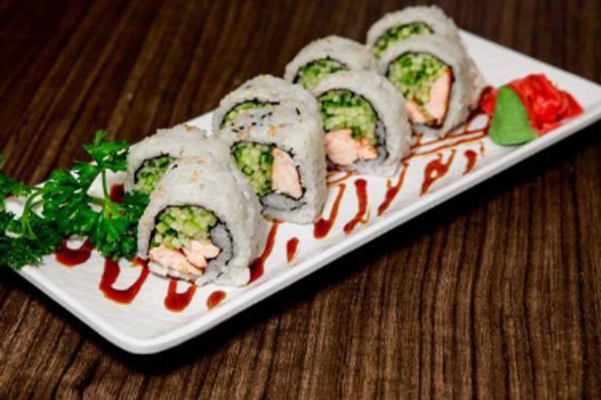 Grilled Scallop and Cucumber Roll (8 pcs)
