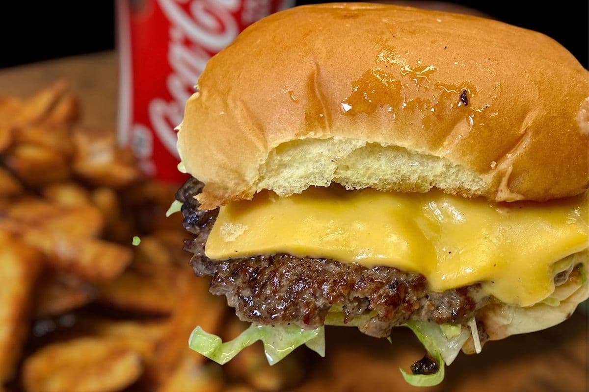 Combo#6-CheeseBurger, Fries & Canned Drink
