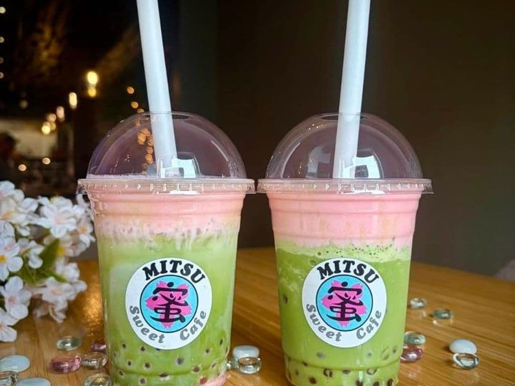 Traditional Strawberry Matcha Cloud