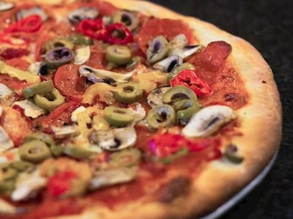 Regular Capo Pizza