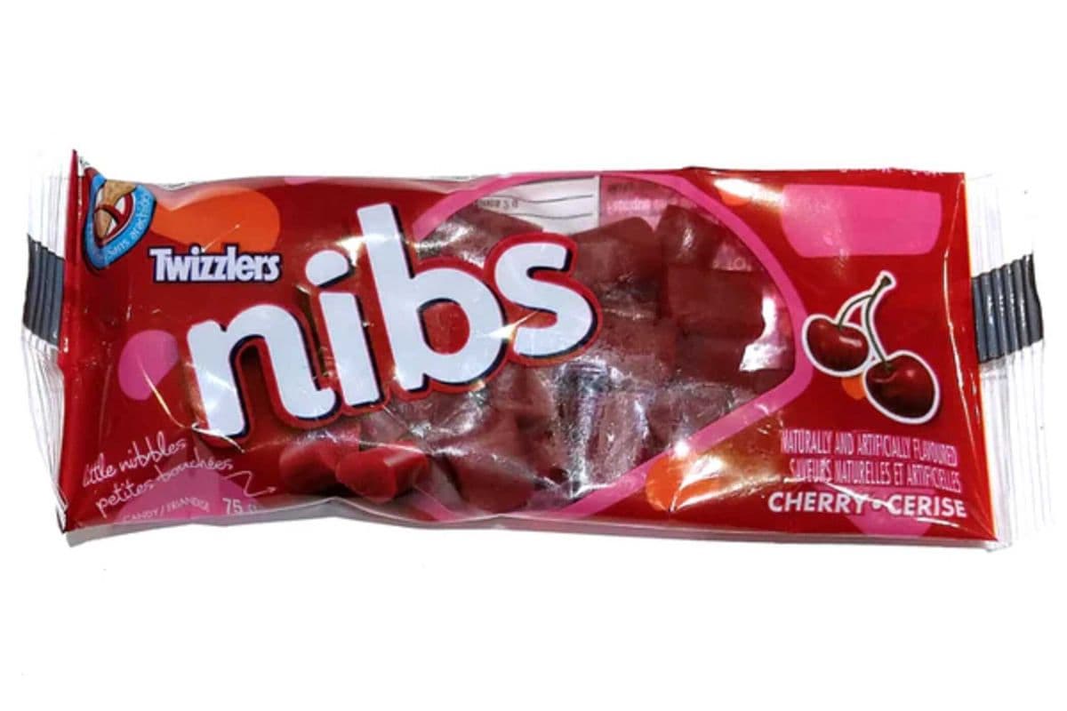 Twizzers Nibs cherry (75g) (260 Cal)