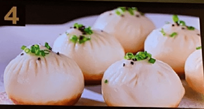 04. Pan-Fried Pork Buns 招牌生煎包 (5 pcs)