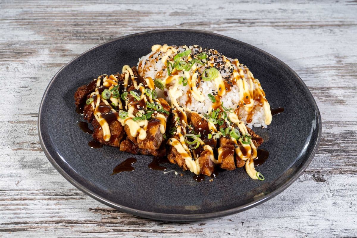 Ud14 Chicken Katsu with Mayo on Rice / 日式炸鸡扒饭