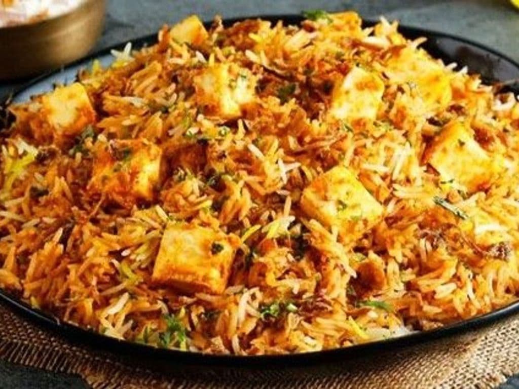 Dil kush Paneer Biryani Bucket