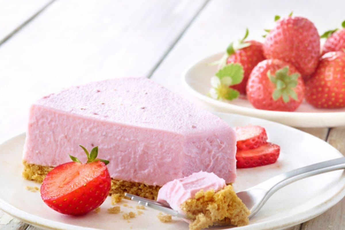 Strawberry Cheesecake VEGAN GF