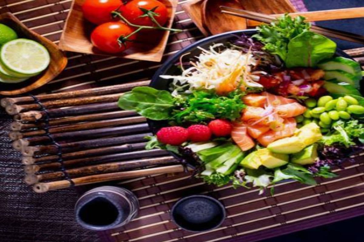 Salmon Poke Bowl *809*