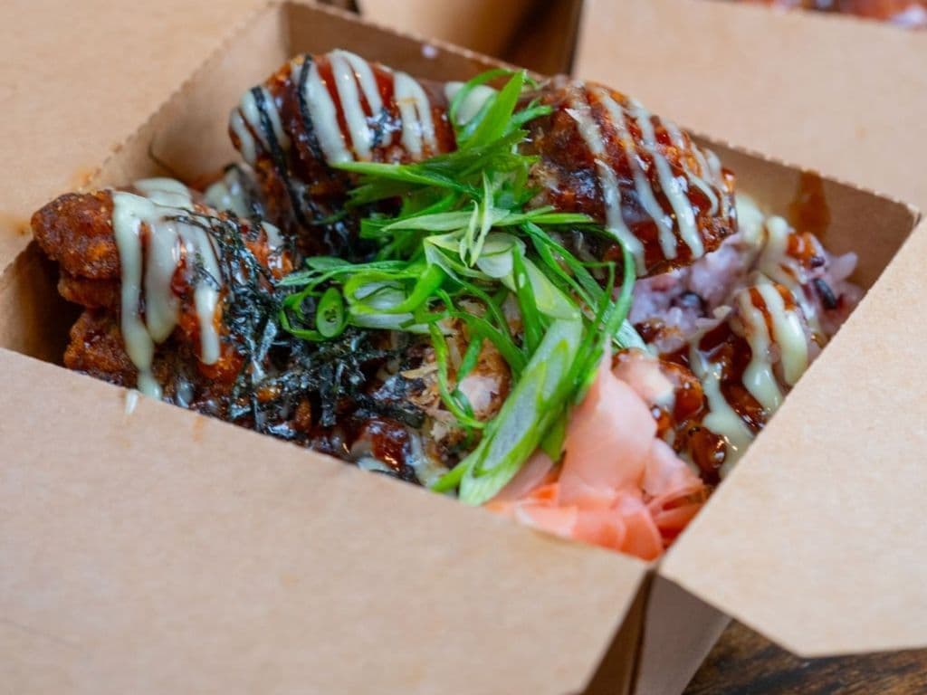 Fried Chicken On Rice (Okonomiyaki Style)