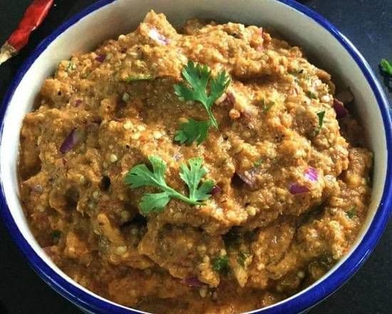 Aubergines subji / Vegan Baingan Bhartha (Eggplant)