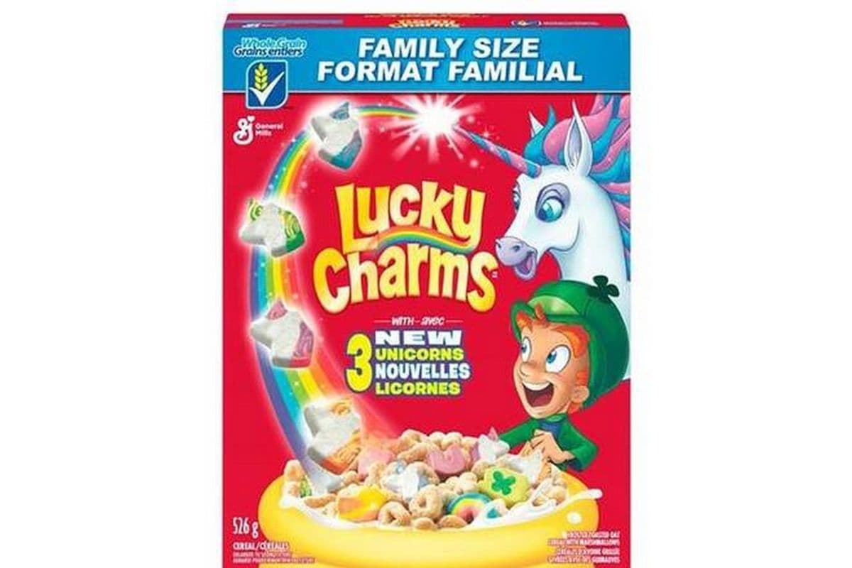 Lucky Charms Cereal - Family Size (526 g)