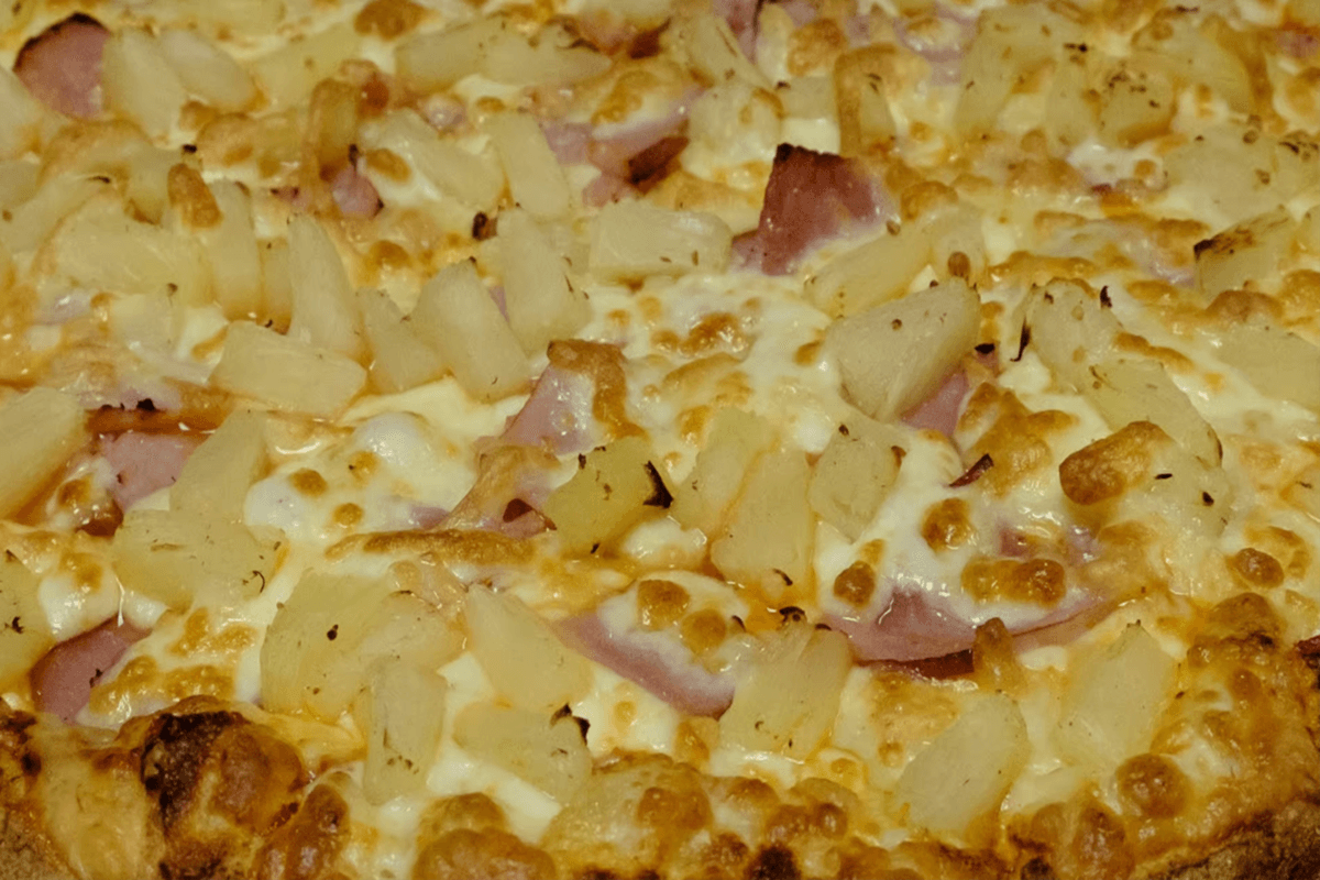 14" Large Hawaiian Pizza