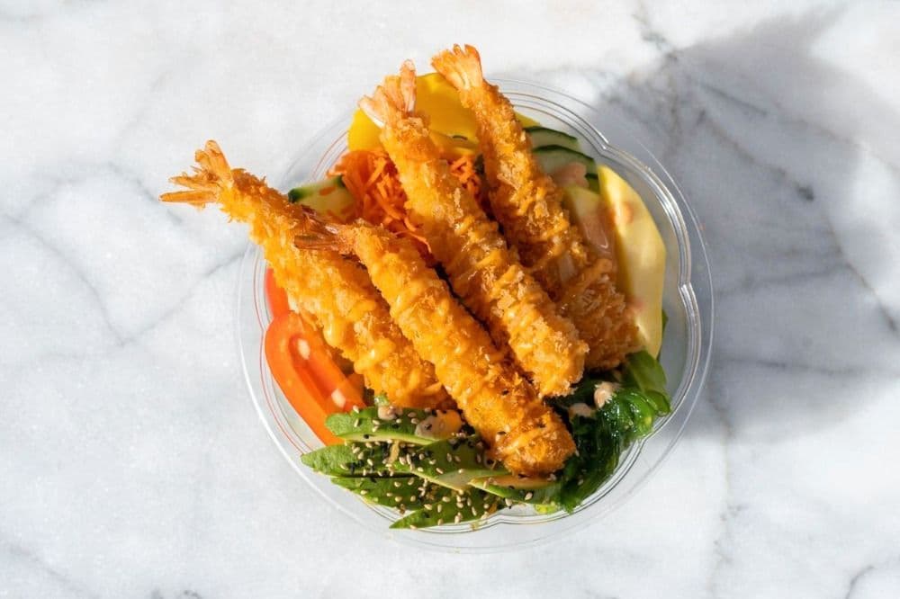 Bol poké aux crevette tempura / Shrimp Tempura Poke Bowl
