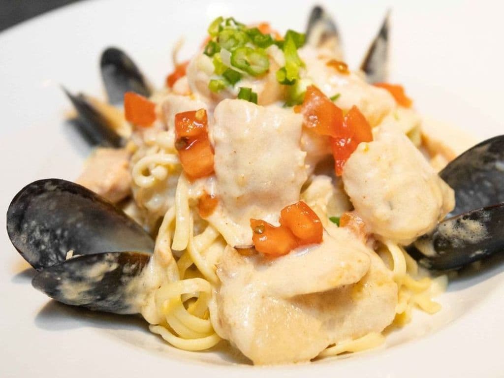 Seafood Portofino Linguini Pasta