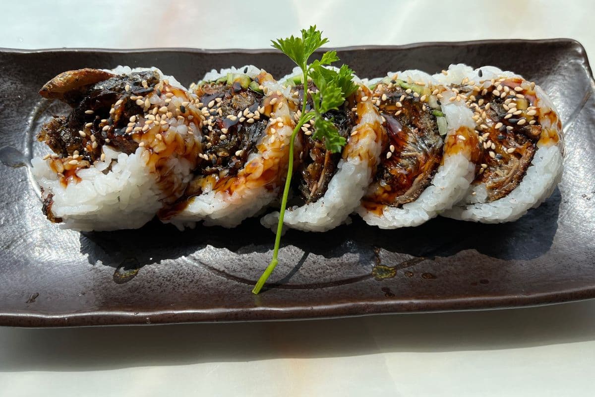 B.C. Roll (BBQ Salmon Skin)
