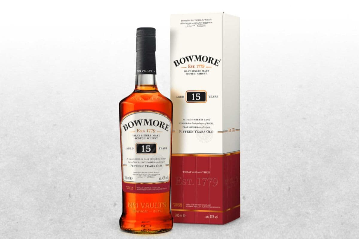 Bowmore 15 Year Old (1 x 750 ml)