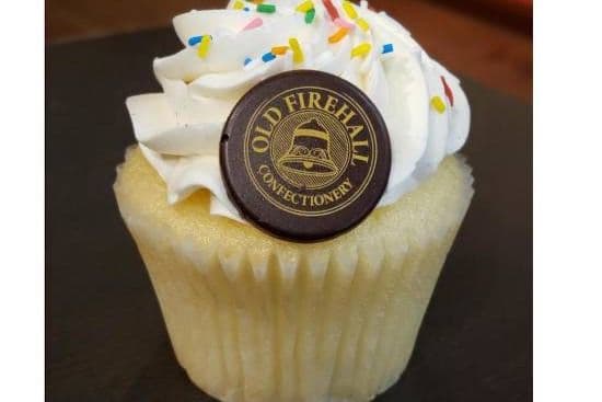 Vanilla Birthday Cake Cupcake