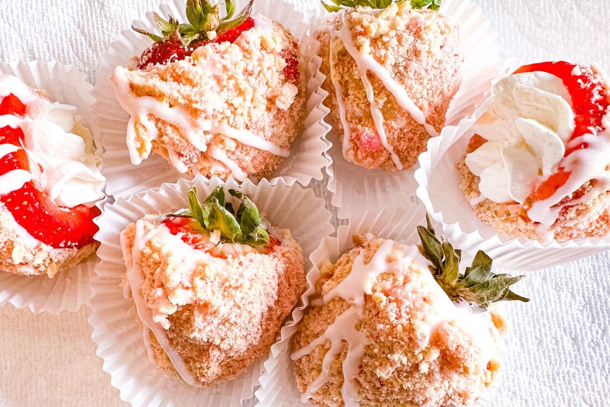 Strawberry Crunch Dipped Strawberry