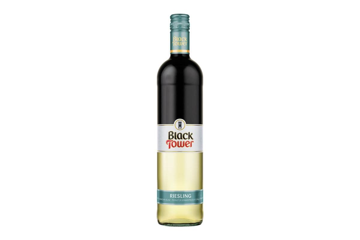 Black Tower Riesling (750 ml)