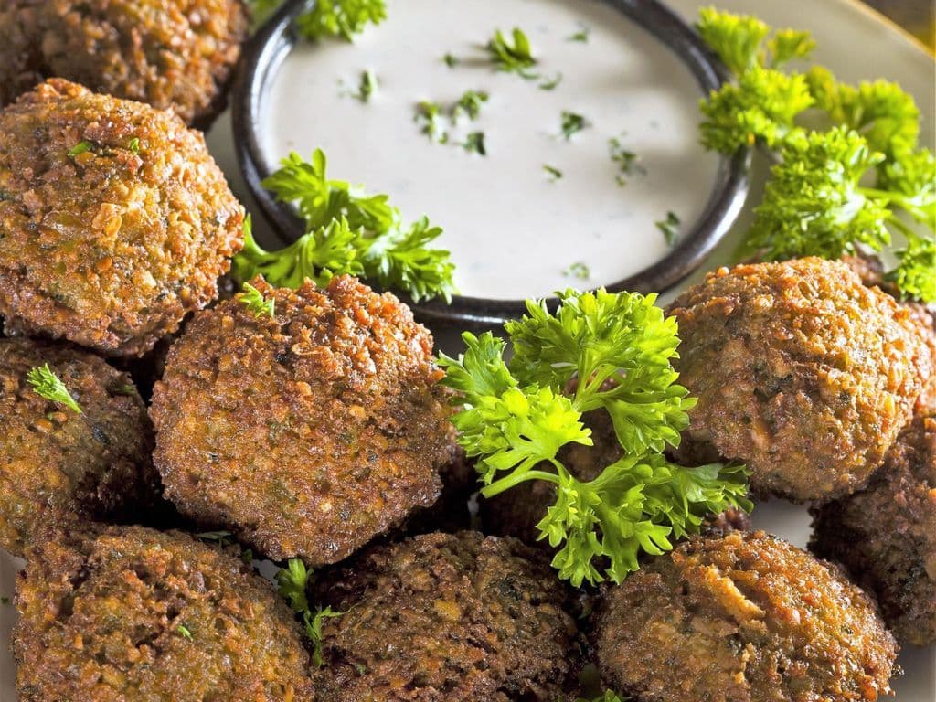 FALAFELS N' TAHINI