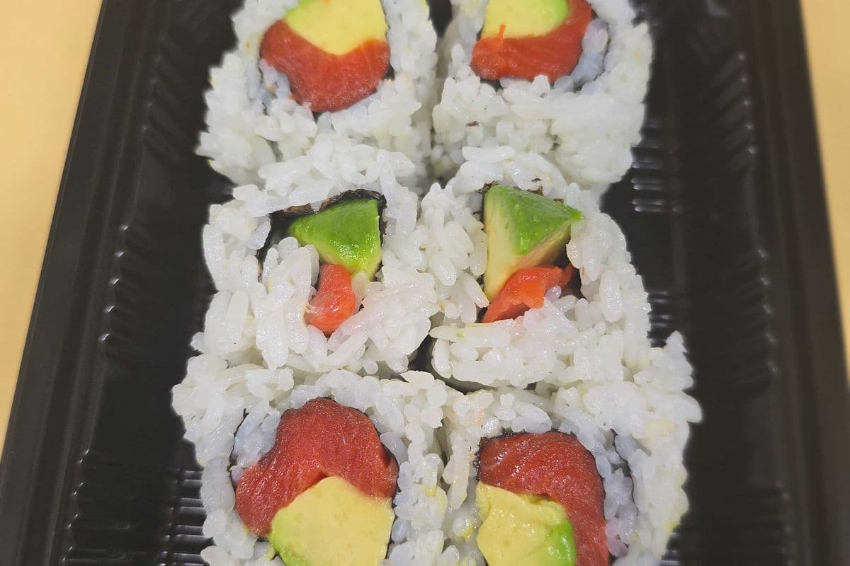 Salmon Avocado Roll