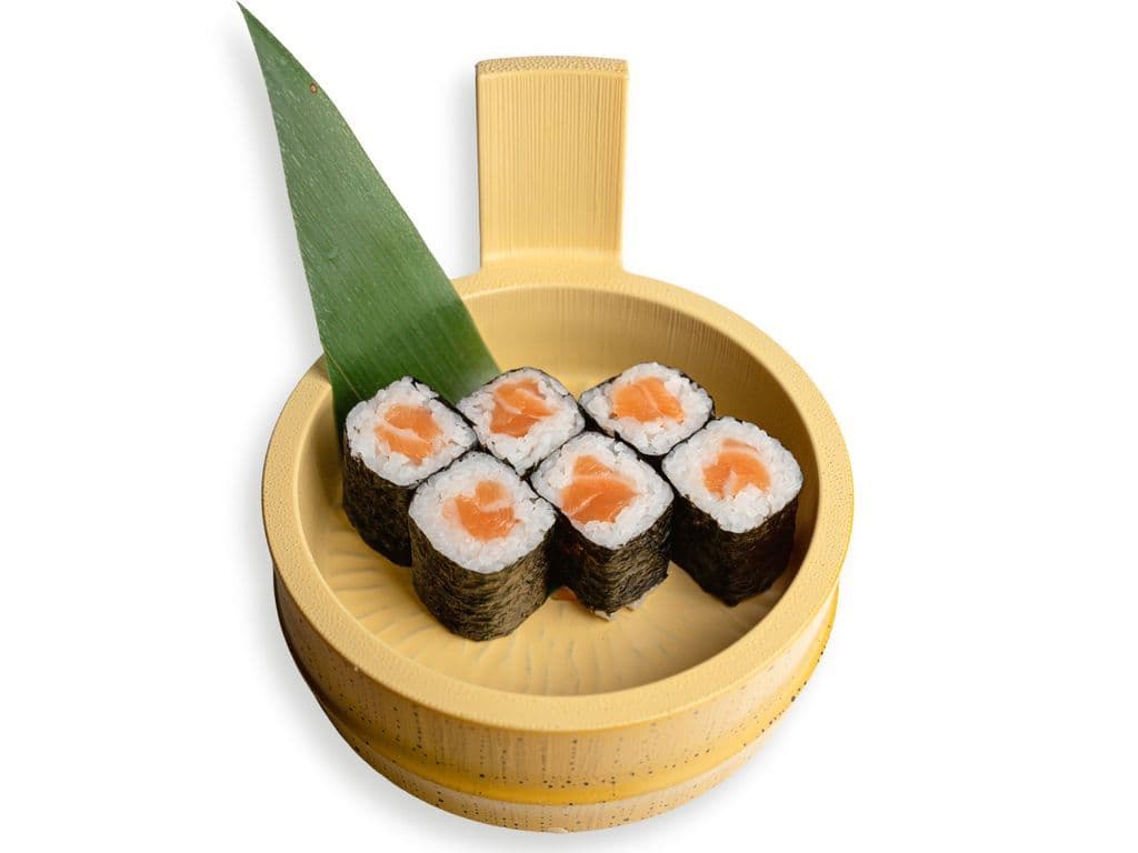 Salmon Maki (6pc)