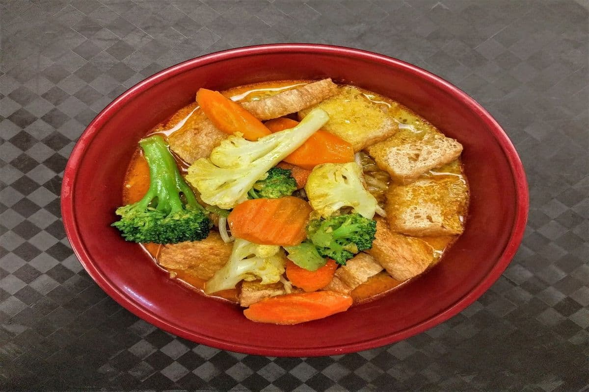 Coconut Curry Noodle Soup